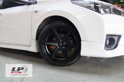 #TOYOTA#Altis จัดล้อแม็ก #LENSO Jager Craft 17x7.5 ET35 5x100 #ดำด้าน พร้อมยาง DEESTONE R702 215/45-17 สวยลงตัวครับ