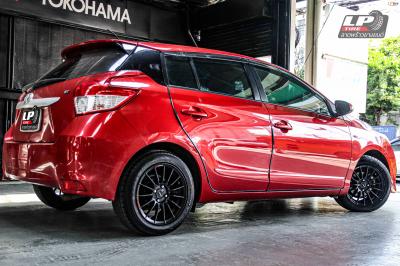 รถ -TOYOTA YARIS  ล้อแม็ก - INFERNO RS1501R ดำด้าน สเปค - 15x7 ET38 4x100