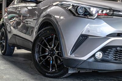 รถ - TOYOTA CH-R ล้อแม็ก - ENKEI SC47 ดำเงากลึงหน้าเงา สเปค - 17x7.5 ET38 5x114.3 ยางเดิม