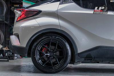 รถ - TOYOTA CH-R ล้อแม็ก - VAGE VF04 (TMF-104)ดำด้าน ขอบ - 18x8.5 ET35 5x112-5x114.3 ยาง - BRIDGESTONE ALENZA H/L 33 เบอร์ - 225/50-18