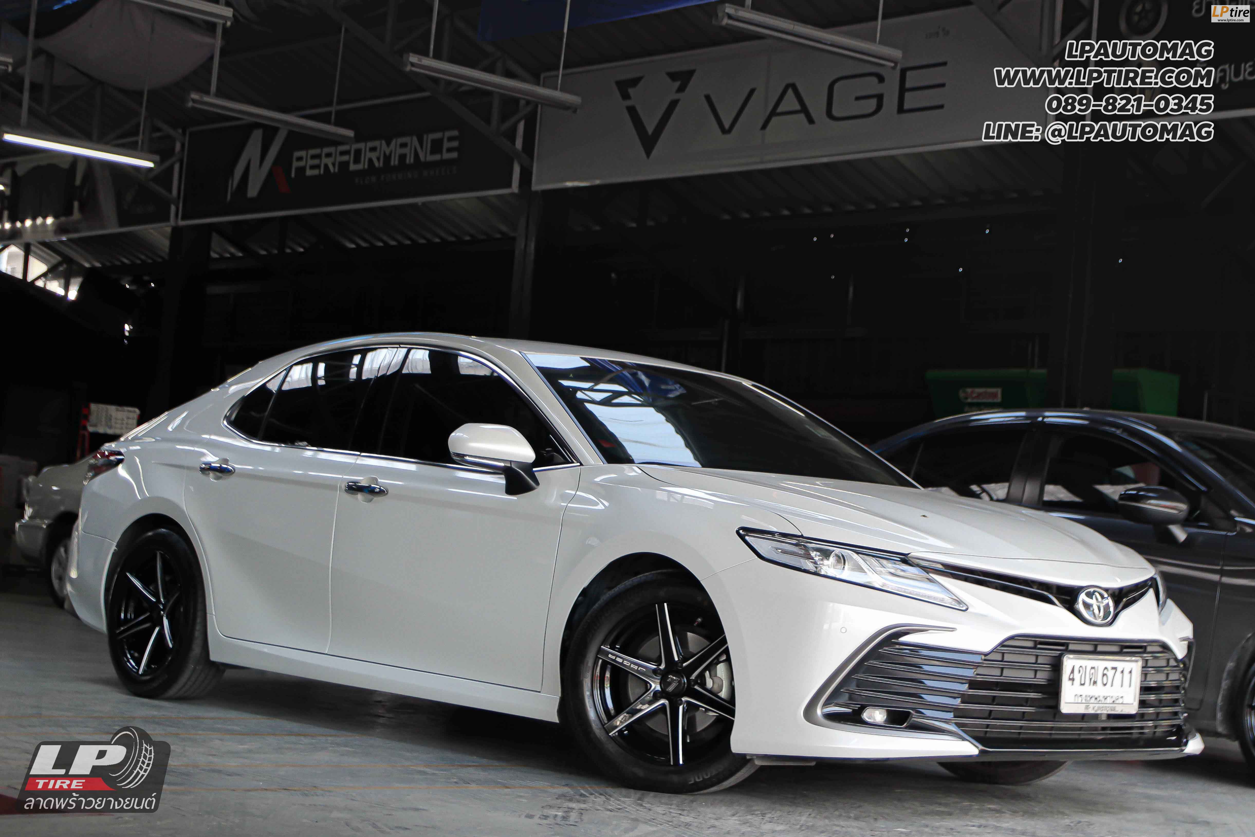 รถ - TOYOTA CAMRY ล้อแม็ก -LENSO Jager Craft ดำเงามิลลิ่งก้านเงิน สเปค - 17x7.5 ET35 5x114.3
ยางเดิม