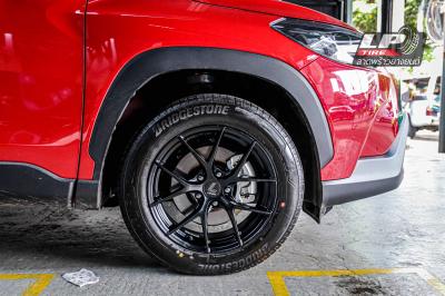 รถ -TOYOTA CROSS ล้อแม็ก - LENSO Jager Dyna ดำด้านสเปค - 17x7.5 ET35 5x114.3