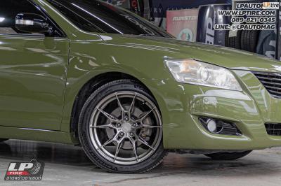 รถ - TOYOTA CAMRY&nbsp;ล้อแม็ก - W2 Wheels WFF-F FlowForming Crystal Gm สเปค - 18x8.5 ET35 5x114.3-5x112&nbsp;รัดยาง - MICHELIN PRIMACY 5 เบอร์ - 225/45-18