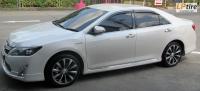 Toyota Camry + ล้อแม็ก Venerdi Madelena (K48) 18นิ้ว สีกราไฟร์หน้าเงา + ยาง YOKOHAMA V551 225/45-18