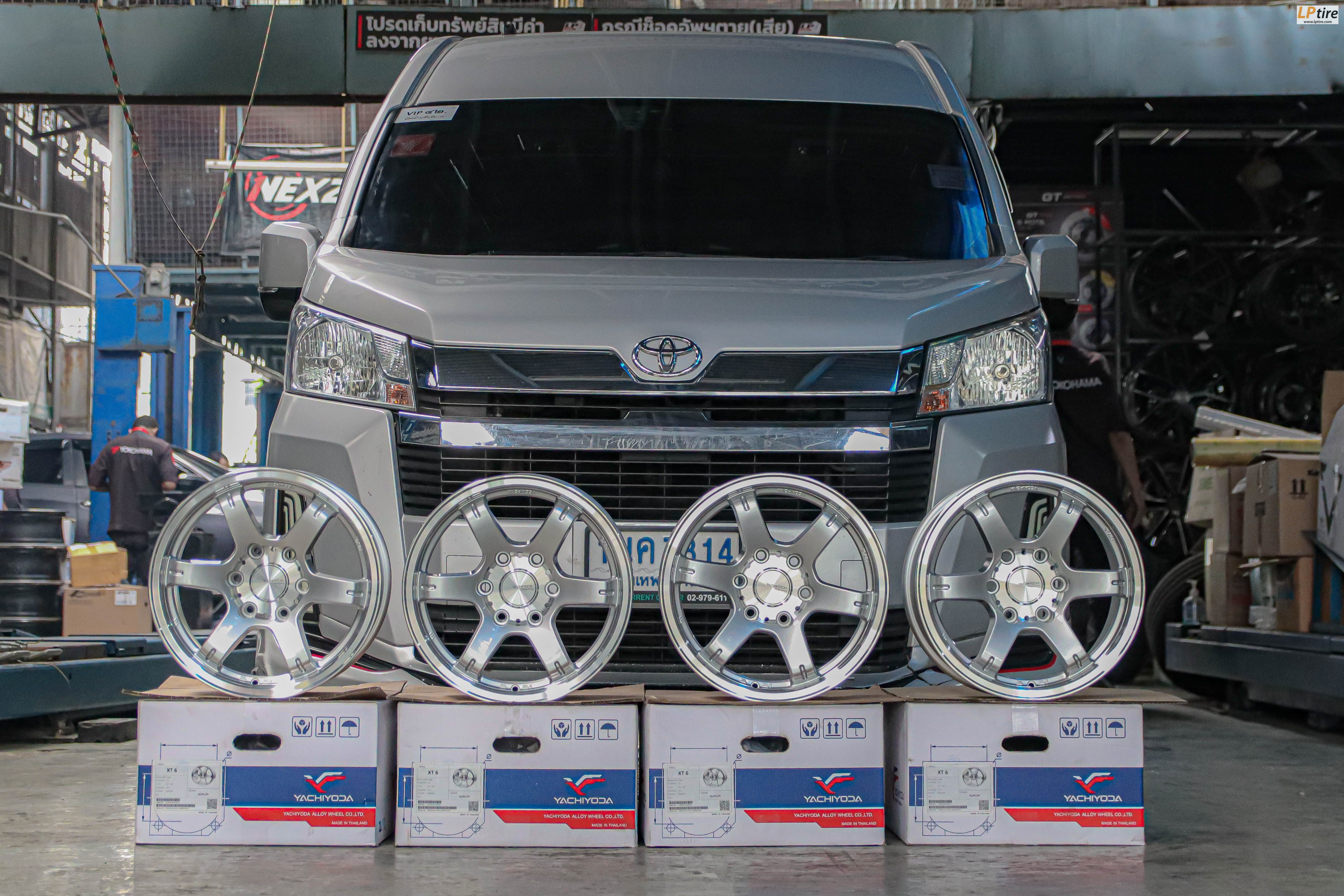 รถ - Toyota Commuter 2022 ล้อแม็ก - YACHIYODA XT6 สเปค - 16x8 ET25 6x130 รัดยาง - Yokohama BluEarth RY55 เบอร์- 235/65R16