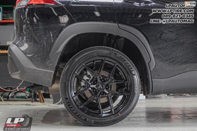 รถ - Toyota Corolla Cross ล้อแม็ก - VAGE VF013 FlowForming ดำเงา สเปค - 18x8.5 ET35 5x112 5x114.3
ยาง - MICHELIN Primacy 4 เบอร์ - 225/50R18