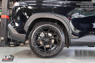 รถ - TOYOTA COROLLA CROSS ล้อแม็ก - VAGE VF04 FlowForming BLACK สเปค - 18x8.5 ET35 5x112-5x114.3 ใช้ยางเดิม