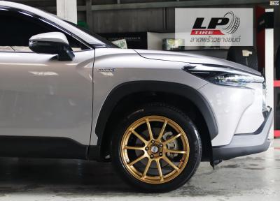 #Toyota#Corolla#Cross ป้ายแดงจัดล้อแม็ก #ADVAN#RS2 18x8.5 ET35 5x114.3 #ทอง ใช่ยางเดิม เหมือนหรู สวยมากครับ