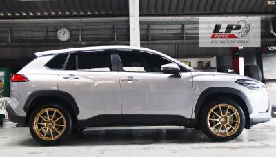 #Toyota#Corolla#Cross ป้ายแดงจัดล้อแม็ก #ADVAN#RS2 18x8.5 ET35 5x114.3 #ทอง ใช่ยางเดิม เหมือนหรู สวยมากครับ