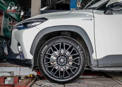 รถ -TOYOTA CROSS XG10 ล้อแม็ก - MOMO H486T REVENGE ดำด้าน สเปค - 18x8 ET38 5x114.3
รัดยาง - MICHELIN PRIMACY 4 เบอร์ - 225/55-18 (ยางเดิม)