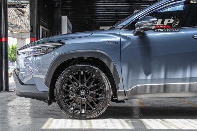 รถ - TOYOTA CROSS ป้ายแดง ล้อแม็ก - MOMO H486T REVENGE ดำด้าน ขอบ - 18x8 ET38 5x114.3 ยางเดิม - MICHELIN PRIMACY 4 เบอร์ -225/50-18