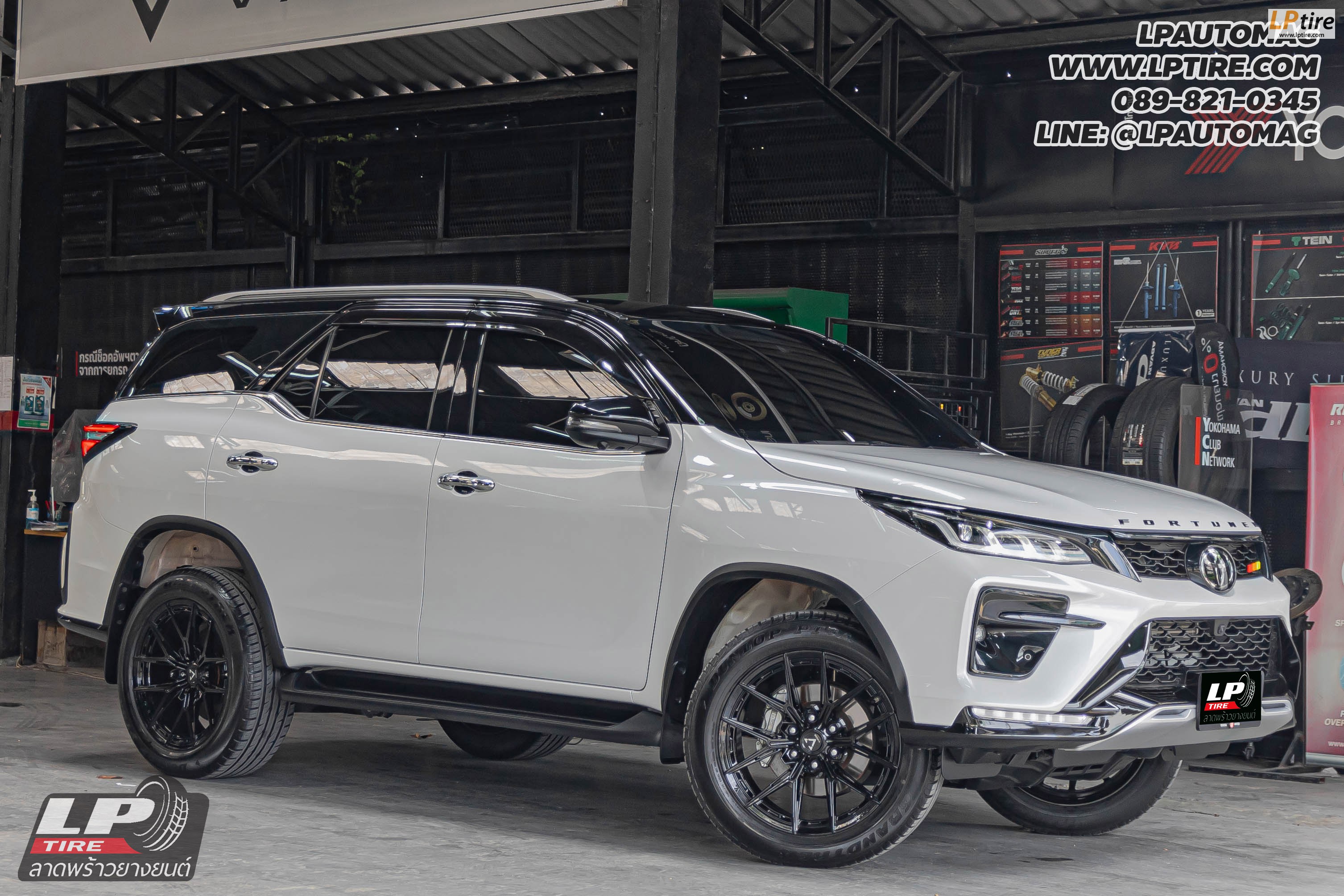 รถ - TOYOTA FORTUNER ล้อแม็ก - VAGE VF-S01 SUV FlowForming BLACK สเปค - 20x9 ET15 6x139.7
ใช้ยางเดิม