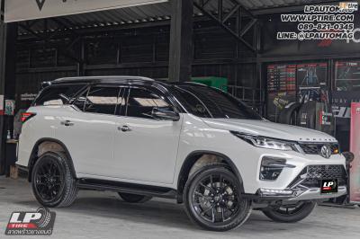 รถ - TOYOTA FORTUNER ล้อแม็ก - VAGE VF-S01 SUV FlowForming BLACK สเปค - 20x9 ET15 6x139.7
ใช้ยางเดิม