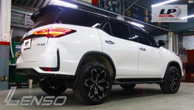 #TOYOTA#FORTUNER จัดล้อแม็ก #LENSO#BLACK#ANGEL V5 20x9.5 ET20 6x139.7 #ดำเงาขลิปเงิน ใช้ยางเดิมยังสวยลงตัว