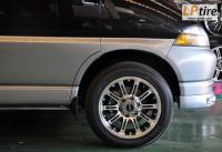 Toyota Granvia + ล้อแม็ก SSW Granite (S151) 17นิ้ว สีดำหน้าเงา + ยาง Yokohama V551 225/55R17