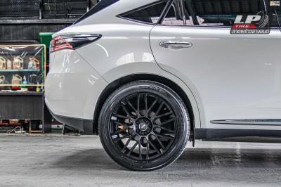 รถ -TOYOTA HARRIER ล้อแม็ก - MOMO H486T REVENGE ดำด้าน ขอบ - 20x8.5 ET38 5x114.3 ยาง - YOKOHAMA AE61 เบอร์ - 235/55-20