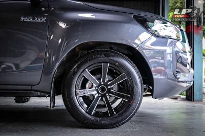 รถ - TOYOTA REVO Facelift(ป้ายแดง) ล้อแม็ก - TOQR GTR BY LENSO สี ดำมิลลิ่งเงิน สเปค - 17x8.5 5x114.3 ET20 รัดยาง - YOKOHAMA Geolandar CV G058 เบอร์ - 225/65-17