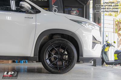 รถ - TOYOTA INNOVA&nbsp;ล้อแม็ก - VAGE VF04 FlowForming BLACK FLAT สเปค - 18x8.5 ET35 5x112-5x114.3&nbsp;ยาง - YOKOHAMA V553 เบอร์ - 235/50-18