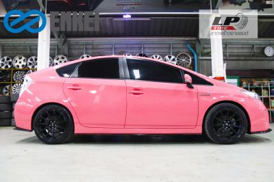 TOYOTA PRIUS เสริมสวยจักล้อแม็ก YHI ENKEI SC22 18x8 ET40 5x100-5x114.3 ดำด้าน  พร้อมยาง MICHELIN Primacy 4ST 215/45-18 สวยลงตัว