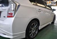 Toyota Prius + ล้อแม็ก Enkei Shot (SC22) 17นิ้ว สีเทาหน้าเงา + ยาง Dunlop LM703 215/45R17