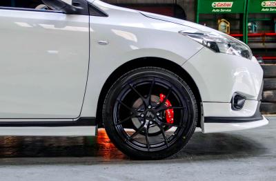 TOYOTA VIOS จัดแม็ก LENSO Jager Dyna 17x7.5 ET35 4x100 #ดำด้าน พร้อมยางยนต์ YOKOHAMA ES32 205/45-17 สวยงามลงตัว