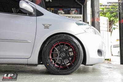รถ - TOYOTA VIOS ล้อแม็ก - ENKEI SC40 ดำด้านอัดเดอร์คัตแดง สเปค - 15x7 ET35 4x100 รัดยาง - BRIDGESTONE RE005 เบอร์ - 195/55-15