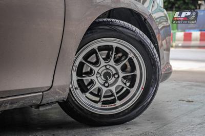 รถ -TOYOTA VIOS ล้อแม็ก - ENKEI SC55 HS สเปค - 15x7 ET28 4x100 รัดยาง - Nexen N blue HD Plus เบอร์ - 205/55 -15 (ยางเดิม)