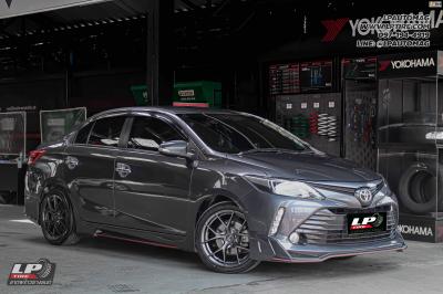 รถ - TOYOTA VIOS ล้อแม็ก - LENSO Jager Dyna HD สเปค - 17x7.5 ET35 4x100 ยาง - YOKOHAMA V701
เบอร์ - 205/45-17