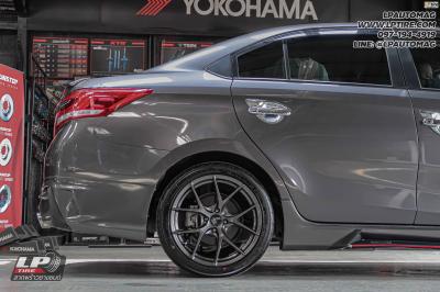 รถ - TOYOTA VIOS ล้อแม็ก - LENSO Jager Dyna HD สเปค - 17x7.5 ET35 4x100 ยาง - YOKOHAMA V701
เบอร์ - 205/45-17