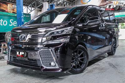 รถ - TOYOTA VELLFIRE ล้อแม็ก - VAGE VF01 (TMF-085) ดำด้าน ขอบ - 18x8.5 ET35 5x112-5x114.3
ยางเดิม -TOYO TRANPATH Lu II เบอร์ - 235/50-18