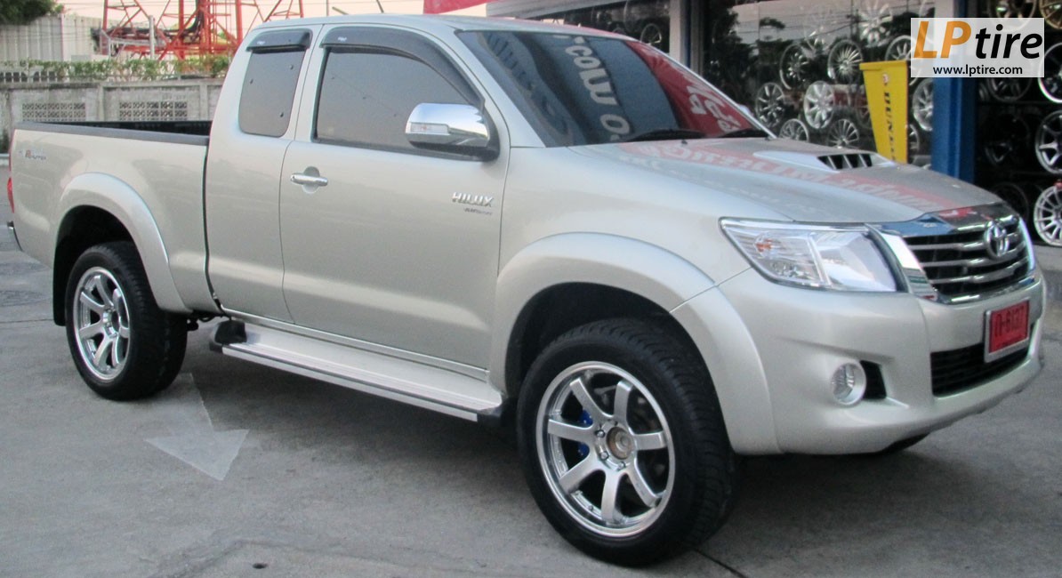 Toyota Vigo + ล้อแม็ก Lenso RT7 20นิ้ว สีHyper Silver + ยาง AURORA RH08 265/50-20