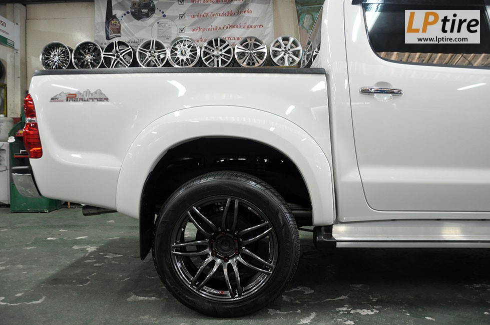 Toyota Vigo + ล้อแม็ก Lenso Project-D Spec D 20นิ้ว สี Hyper Dark + ยาง YOKOHAMA PARADA 265/50R20