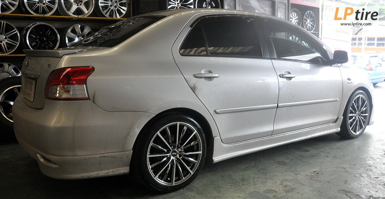 Toyota Vios + ล้อแม็ก SSW Velocity (S158) 17นิ้ว สี Black Chrome + ยาง DURUN B717 205/45R17