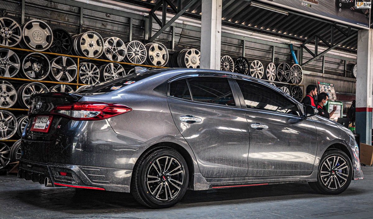 Toyota Vios + ล้อแม็กใหม่ APP SMR TORQ 15นิ้ว สีดำหน้าเงา + ยาง ALLIANCE 030Ex 195/55-15