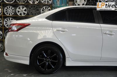 Toyota Vios + ล้อแม็ก TAM MINI 15นิ้ว สีดำด้าน