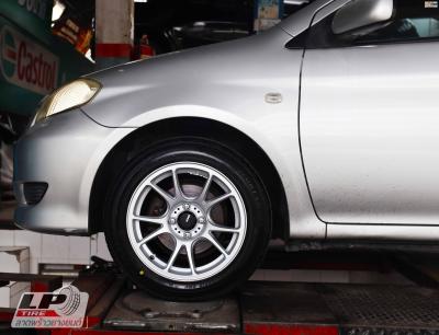 #TOYOTA#VIOS จัดล้อแม็ก #YHI#KONIG KONIG N903 15x7.5 ET35 4x100 #silver พร้อมยาง DUNLOP LM704 195/55-15 ยังสวยลงตัวมาก