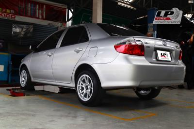 #TOYOTA#VIOS จัดล้อแม็ก #YHI#KONIG KONIG N903 15x7.5 ET35 4x100 #silver พร้อมยาง DUNLOP LM704 195/55-15 ยังสวยลงตัวมาก