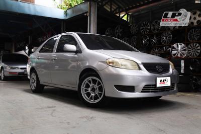 #TOYOTA#VIOS จัดล้อแม็ก #YHI#KONIG KONIG N903 15x7.5 ET35 4x100 #silver พร้อมยาง DUNLOP LM704 195/55-15 ยังสวยลงตัวมาก 