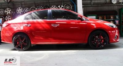 #TOYOTA#VIOS จัดล้อแม็ก #LENSO Jager Craft 17x7.5 ET35 4x100 #ดำเงามิลลิ่งก้านแดง พร้อมยางยนต์ YOKOHAMA #ES32 205/45-17 ปี20 + ฝาครอบ #BREMBO สีแดง สวยงามลงตัวมาก