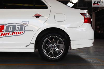 #TOYOTA #VIOS จัดแม็กโปร #MGW 15x7 ET35 4x100 #HB พร้อมยางยนต์ DUNLOP LM704 195/55-15