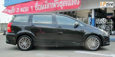 Toyota Wish + ล้อแม็ก Traffics Vouge 17นิ้ว