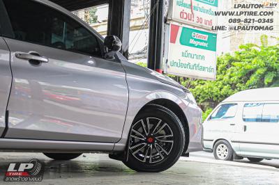 รถ - TOYOTA YARIS ATIV ล้อแม็ก - LENSO SCR SAMURAI RYU ดำหน้าเงา สเปค - 15x7 ET35 4x100
ยาง - YOKOHAMA ALLIANCE AL30 030Ex เบอร์- 195/65-15