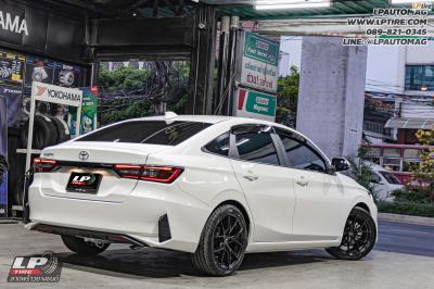 รถ - TOYOTA YARIS Ativ ล้อแม็ก - LENSO Jager Dyna สเปค - 17x7.5 ET35 4x100 ยาง - ALLIANCE AL40
เบอร์ - 215/45-17 โช๊คอัพสตรัทปรับเกลียว Silver’s รุ่น NeoMaxPrime