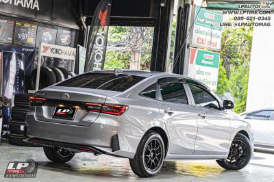 รถ - TOYOTA YARIS ATIV ล้อแม็ก - LENSO VENOM V1N FlowForming ดำเงา สเปค - 16x7 ET35 4x100