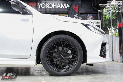รถ - TOYOTA YARIS ATIV HEV GR SPORT ล้อแม็ก - LENSO VENTUS ดำด้าน สเปค -17x7 ET35 5x100