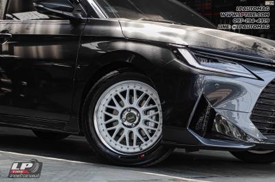 รถ - TOYOTA YARIS ล้อแม็ก - LENSO PDA-FRONTขาว สเปค - 17x7.5 ET42 4x100 ยาง - YOKOHAMA AE51 เบอร์ - 215/50-17 โช๊คอัพอัพเกรดรุ่น FITZ สามารถปรับแต่งความนุ่มหนึบให้ตอบโจทย์ทุกย่านความเร็วได้ 16 ระดับ