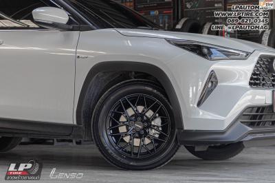 รถ - TOYOTA YARIS CROSS ล้อแม็ก - LENSO VENTUS ดำด้าน สเปค - 17x7 ET35 5x100 ยาง - YOKOHAMA AE61 เบอร์ - 215/60 R17