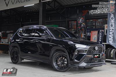 รถ - TOYOTA YARIS CROSS ล้อแม็ก - LENSO VENTUS ดำด้าน สเปค - 17x7 ET35 5x100 ใช้ยางเดิม