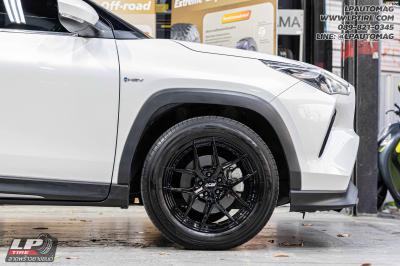 รถ - TOYOTA YARIS CROSS ล้อแม็ก - Auto Option AOW20 Flow Forming BLACK สเปค- 17x8 ET35 5x100 ใช้ยางเดิม
