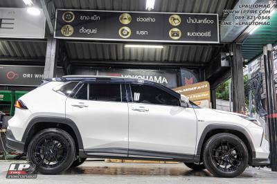 รถ - TOYOTA YARIS CROSS ล้อแม็ก - Auto Option AOW20 Flow Forming BLACK สเปค- 17x8 ET35 5x100 ใช้ยางเดิม